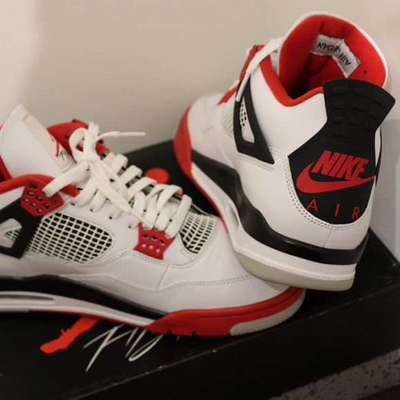 Air Jordan retro 4 red black white - Picture 1 of 7